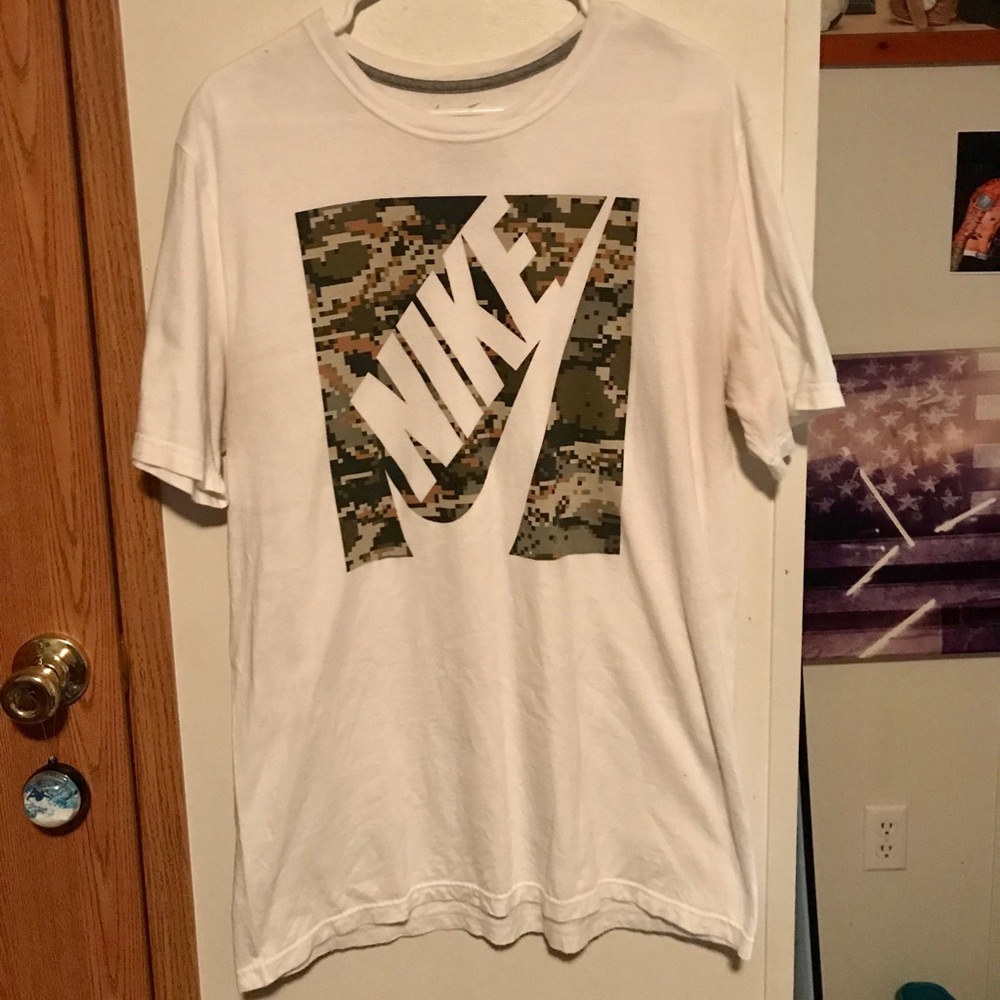 Nike camo shirt